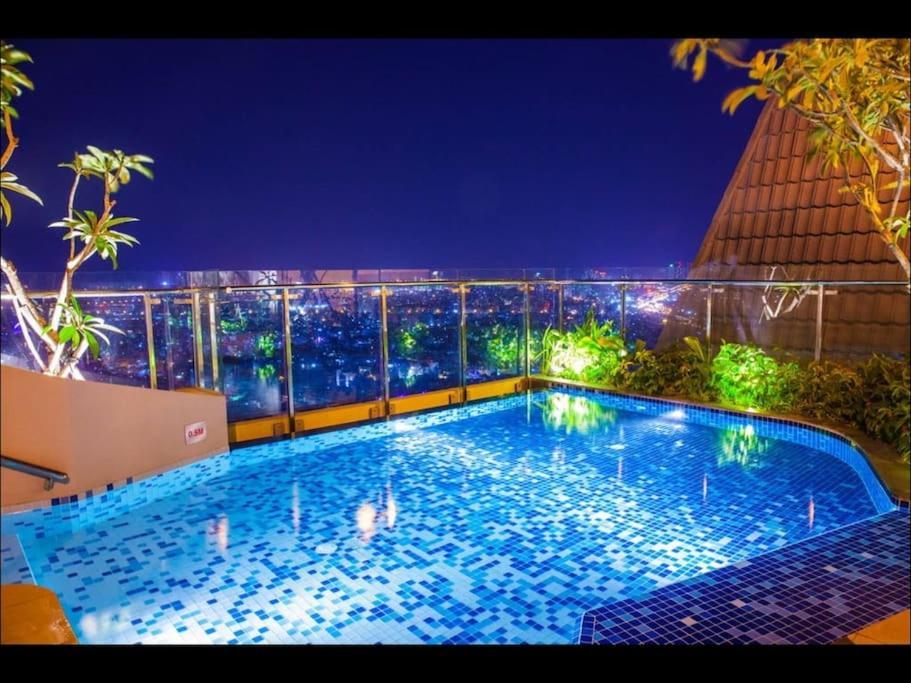 Icon56 Saigon Apartment Ho Chi Minh City Exterior photo